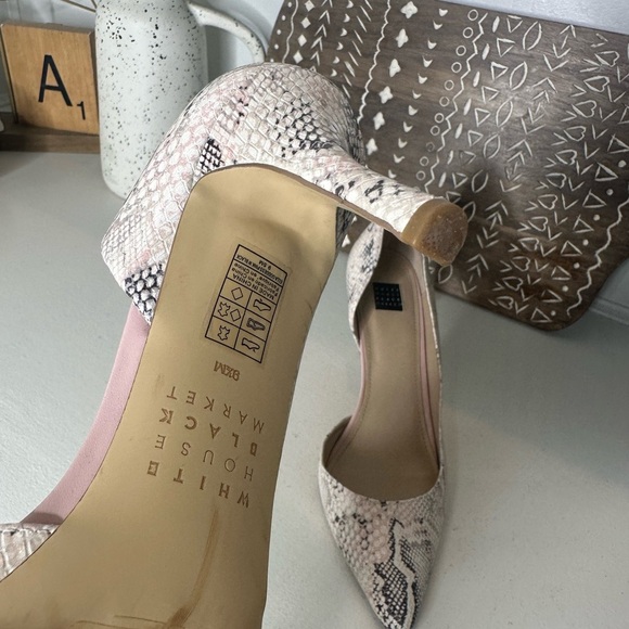 White House Black Market Daisie Women's Snakeskin Pattern Heels - Size 9.5M - Picture 8 of 9